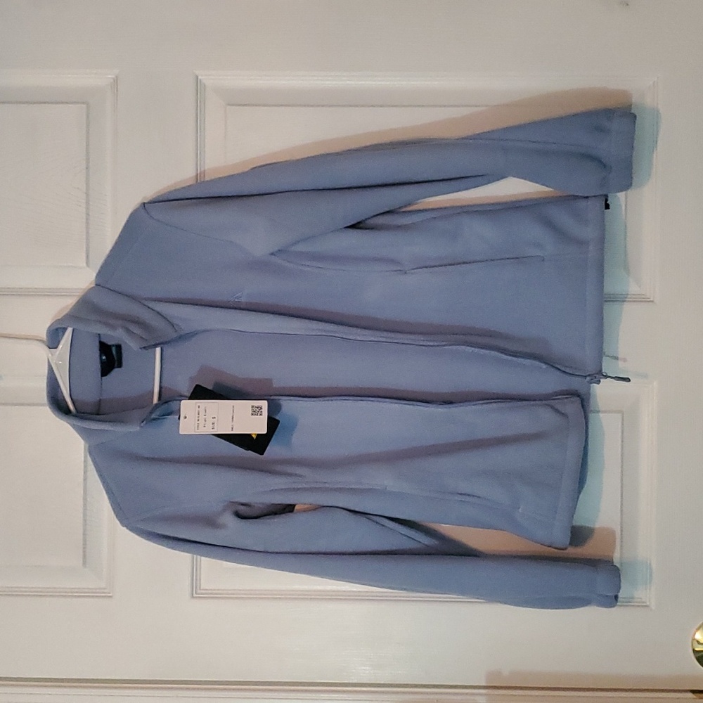 New with Tags Womens Small urban outdoors fleece zip up jacket light blue